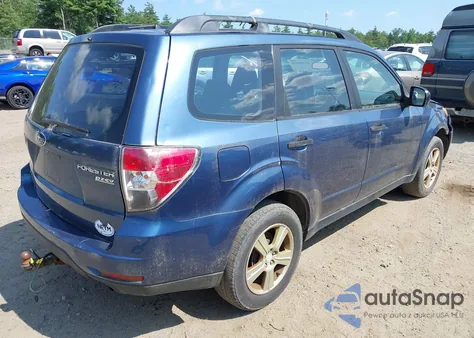 2011 Subaru Forester 2.5X из США, поврежденный, VIN JF2SHABC5BG768650